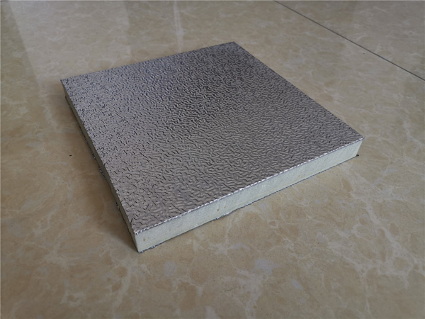 �۰������°�